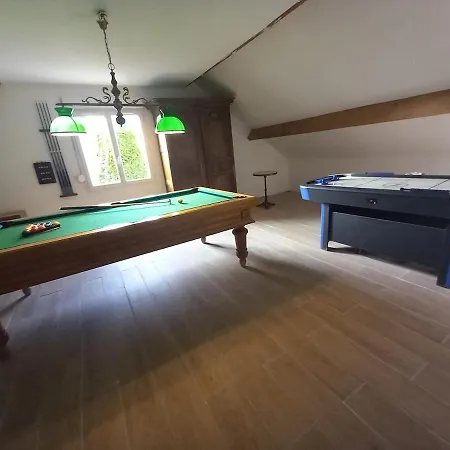 Aux Buzons, Jolie Champenoise Villa Moslins