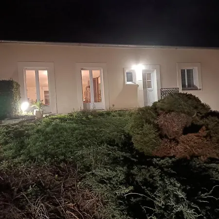 Aux Buzons, Jolie Champenoise Moslins