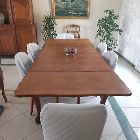 ヴィラ Aux Buzons, Jolie Champenoise