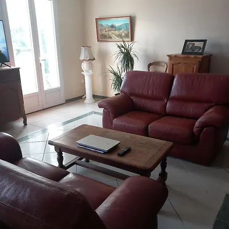 Aux Buzons, Jolie Champenoise ヴィラ *