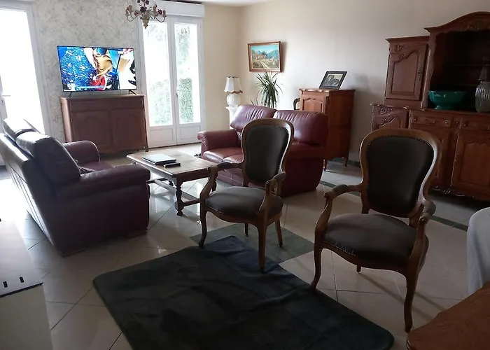 Вилла Aux Buzons, Jolie Champenoise Moslins