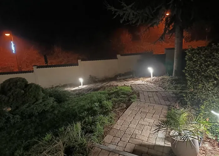 Вилла Aux Buzons, Jolie Champenoise